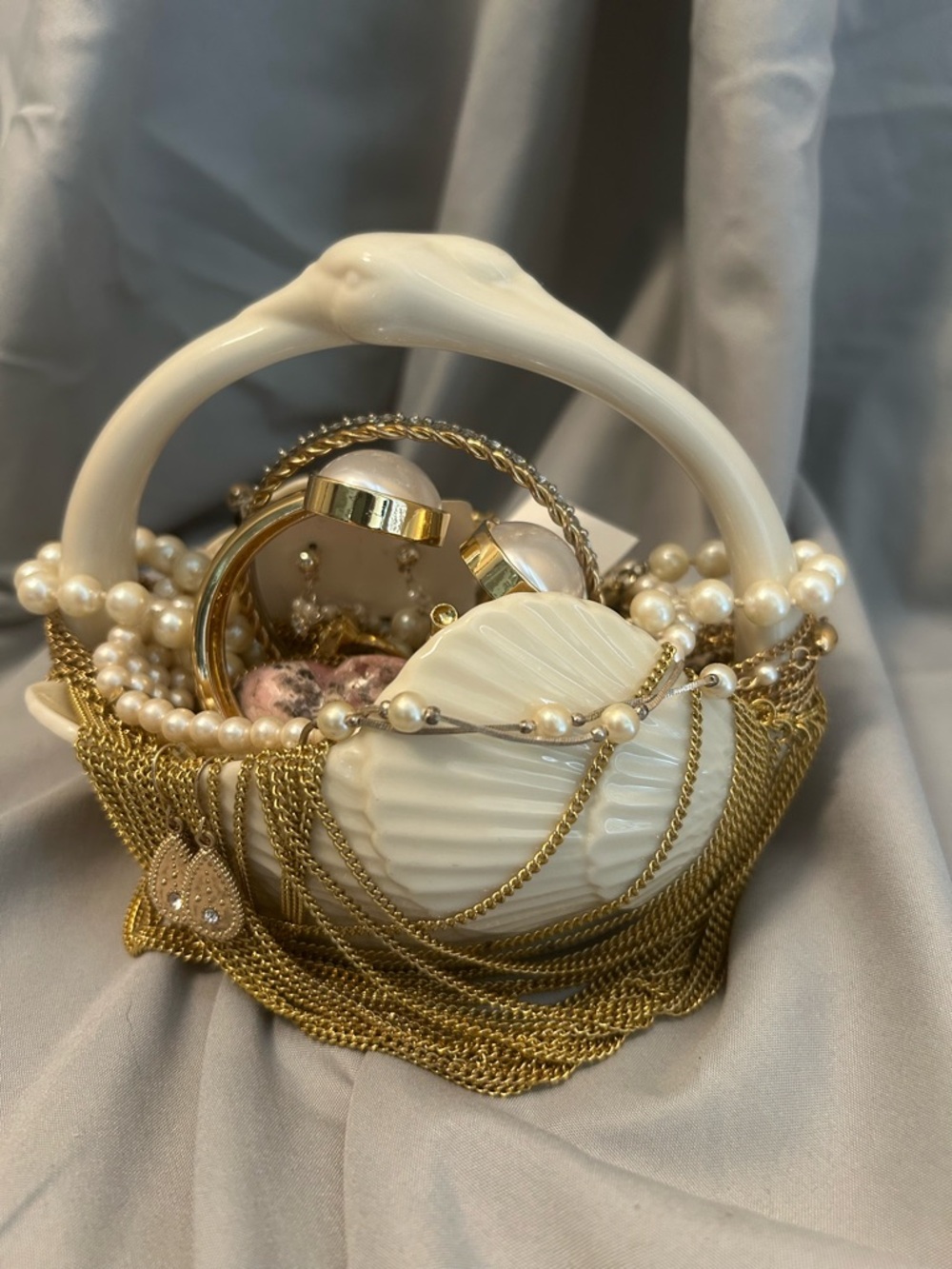 Ivory Ceramic swan with Pearl and Gold-Tone Jewelry